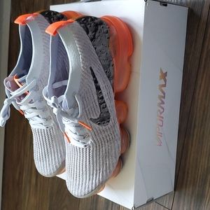 Nike Moon Vapormax Flyknit 3